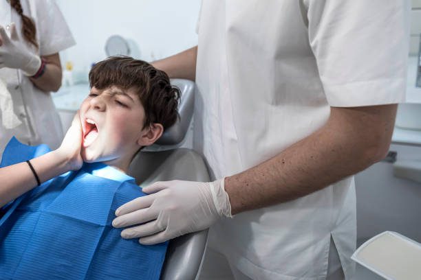 Best Cracked Tooth Emergency Dentist  in Cannon Falls, MN